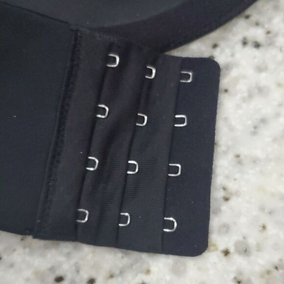 Ambrielle Black Strapless Push Up Bra, Size 38D - Picture 5 of 5